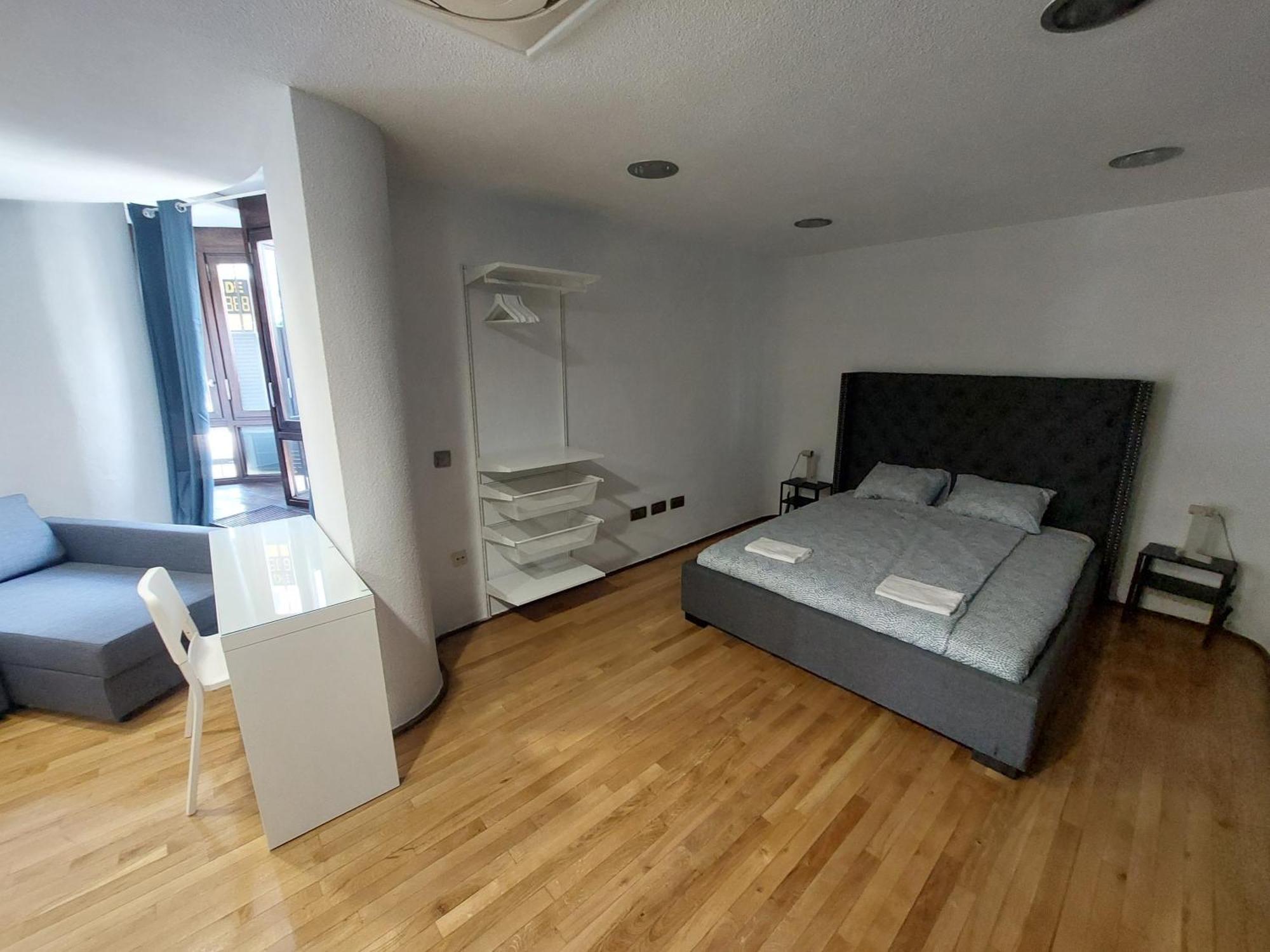 Отель Coliving Corazon, Мадрид Экстерьер фото